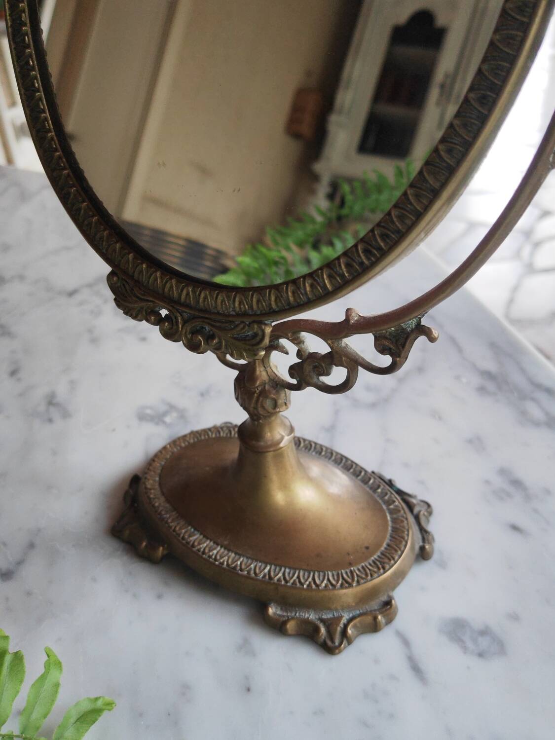 Brass psyche mirror