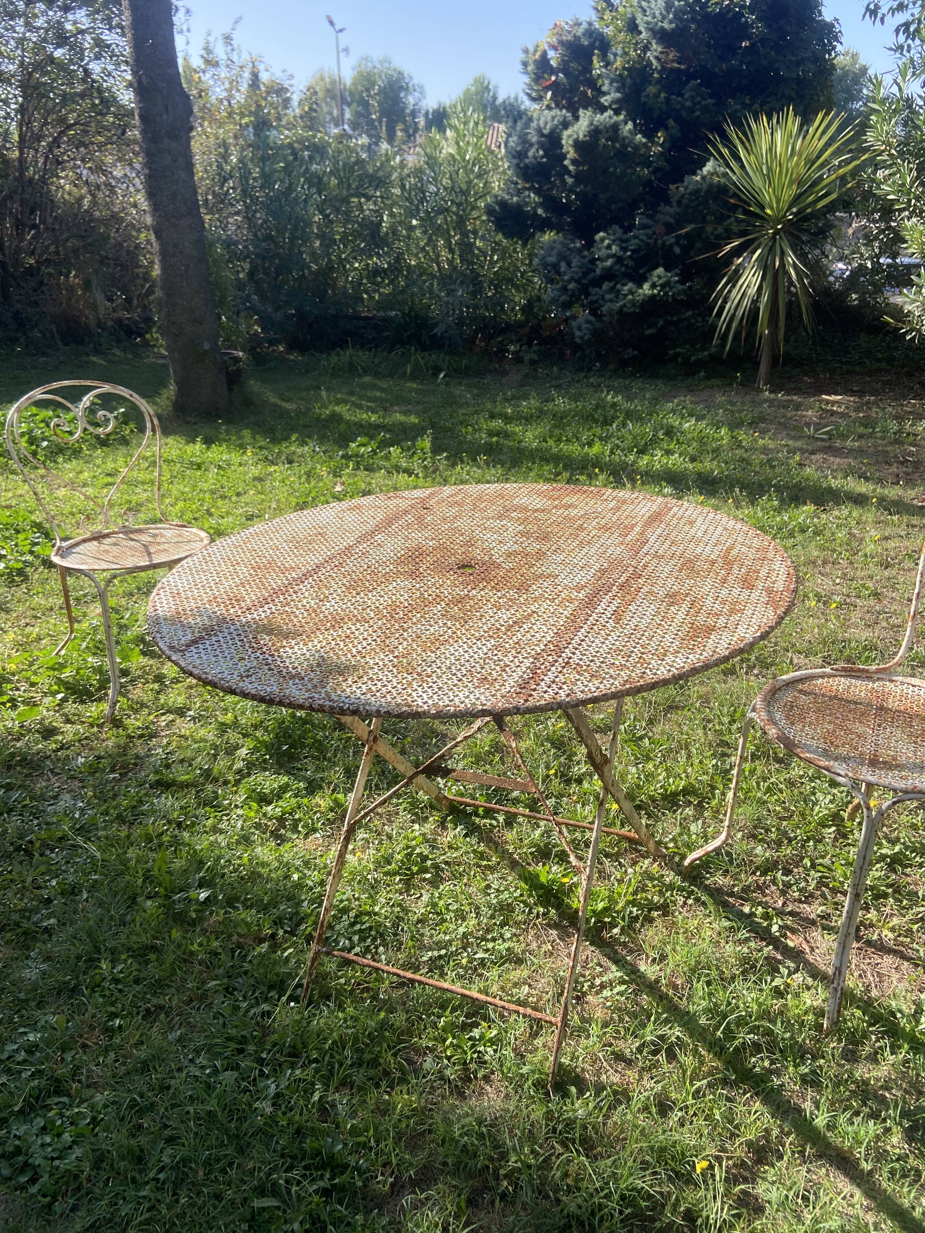 Vintage garden set