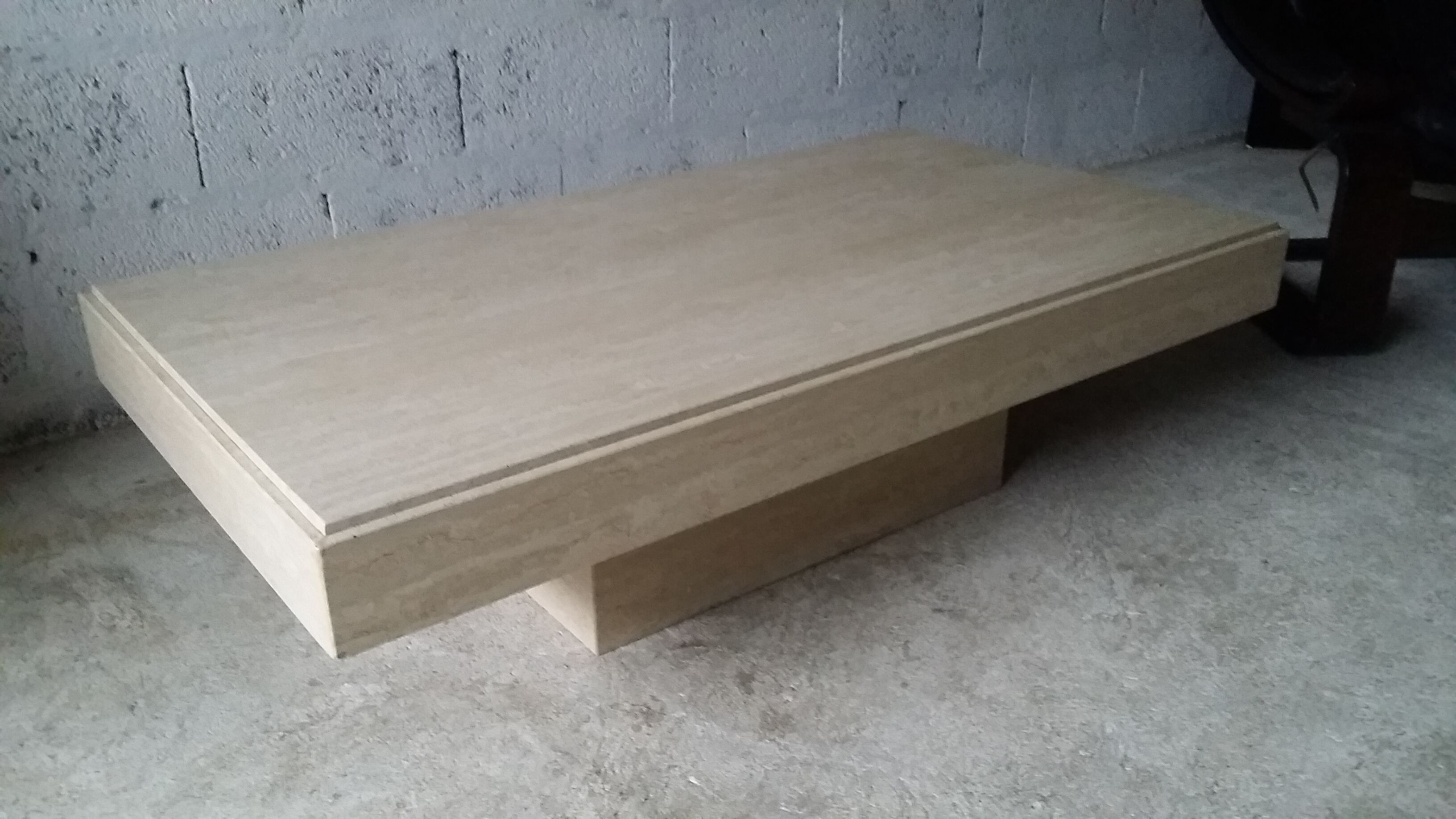 Table basse Travertin vintage années 80 Roche Bobois