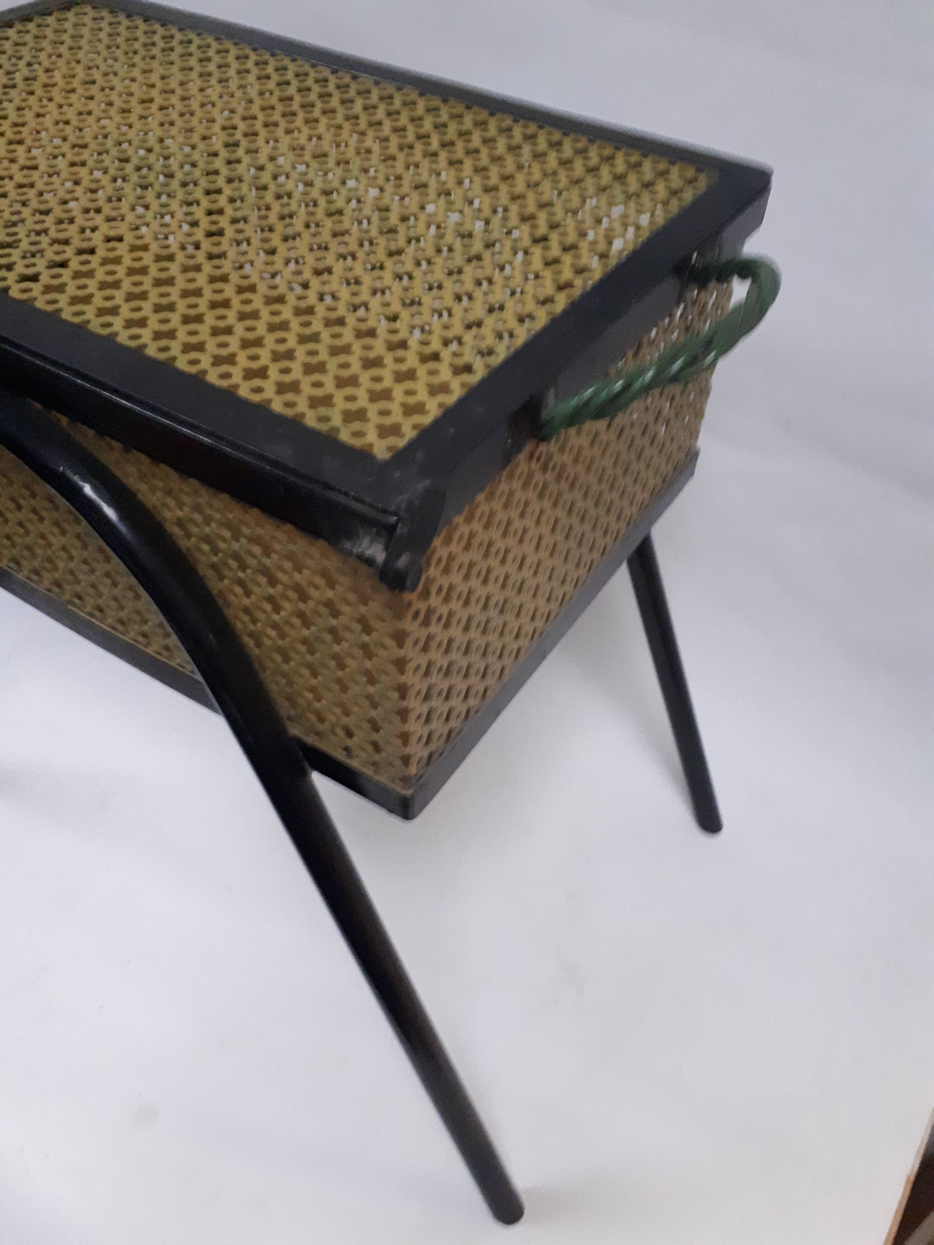 metal seamstress style vintage 1960 yellow and black