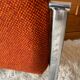 Fauteuil vintage en tweed orangé