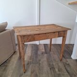 Chain Farm Table Desk