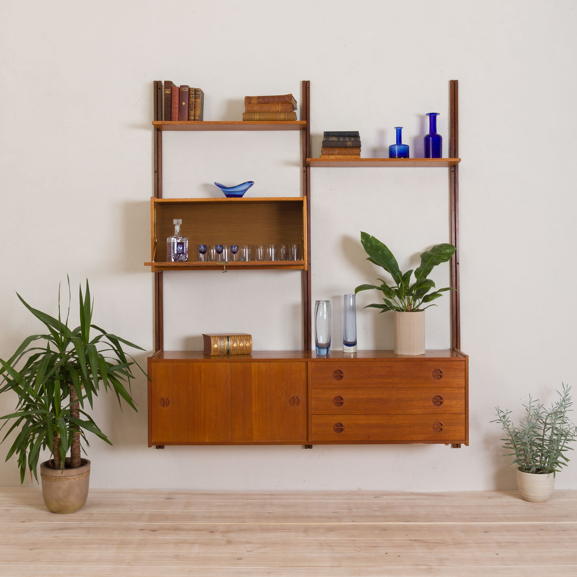 Scandinavian teak wall unit with sideboard and bar cabinet