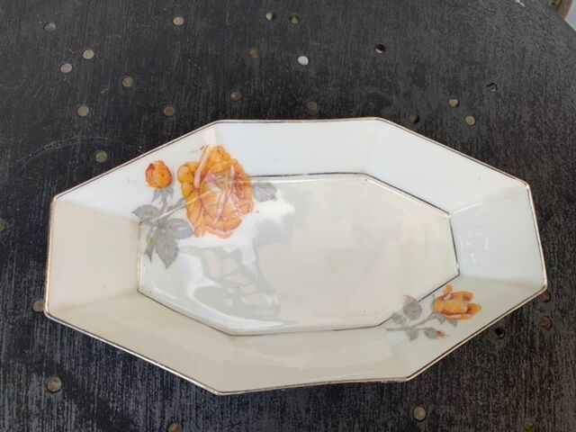 Art deco service dish in porcelain signed Lourioux foecy old