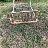 Rattan bed
