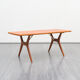 Table vintage en teck, pieds ciseaux