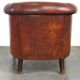 Fauteuil club confortable et spacieux en cuir de mouton avec coussin de siège amovible