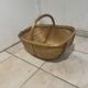 Vintage curved wooden picnic basket with double lid — Style