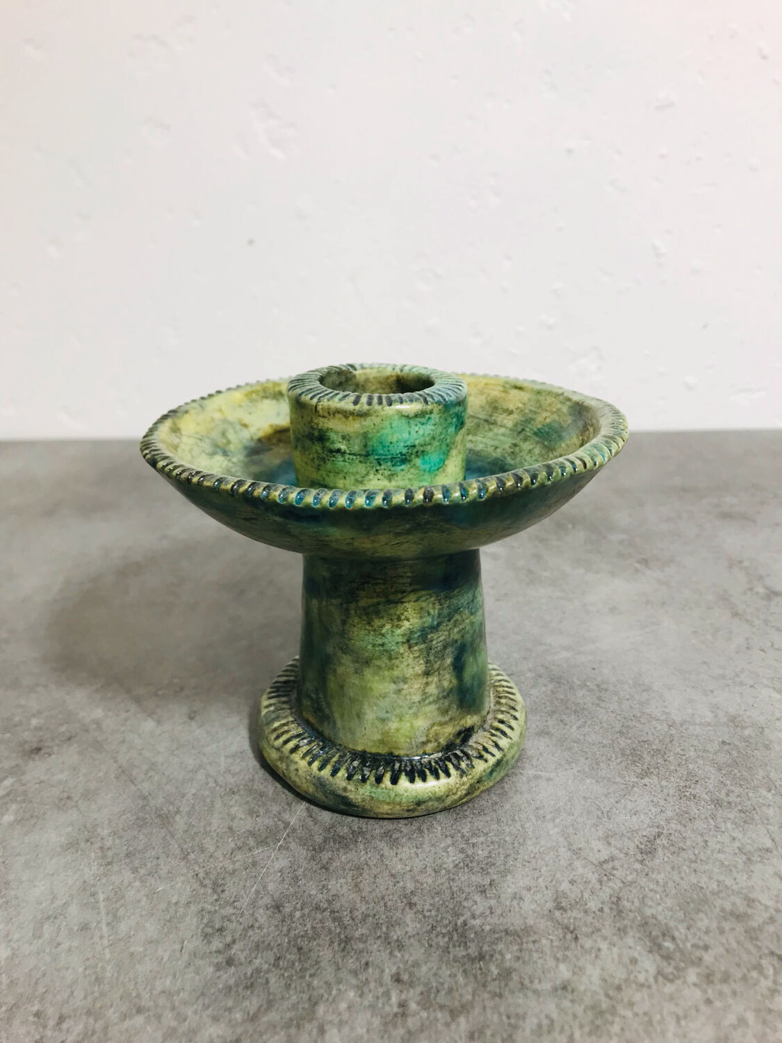 Les Arcs ceramic candle holder