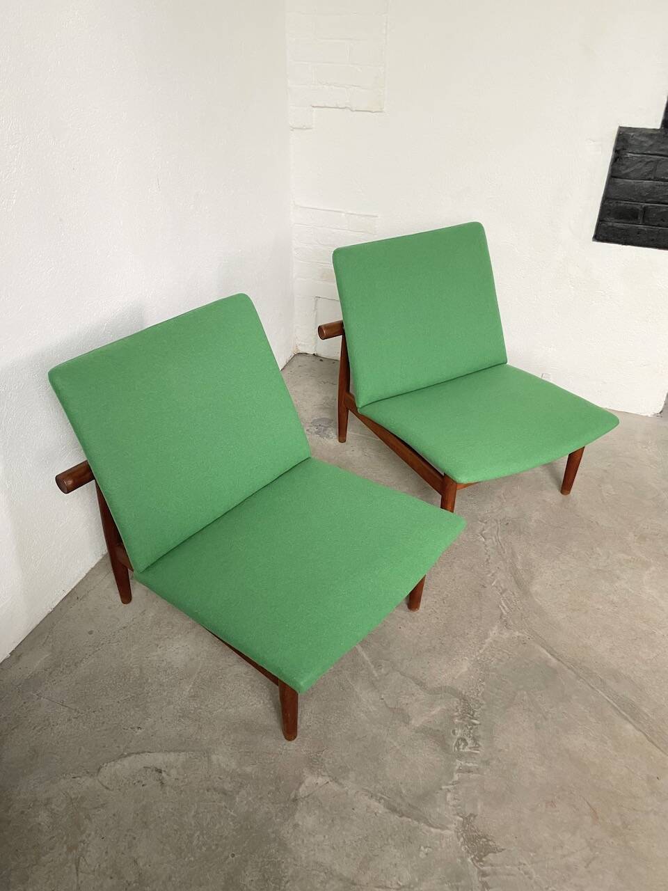 Pair of Finn Juhl Armchair model “Japan” France & Son