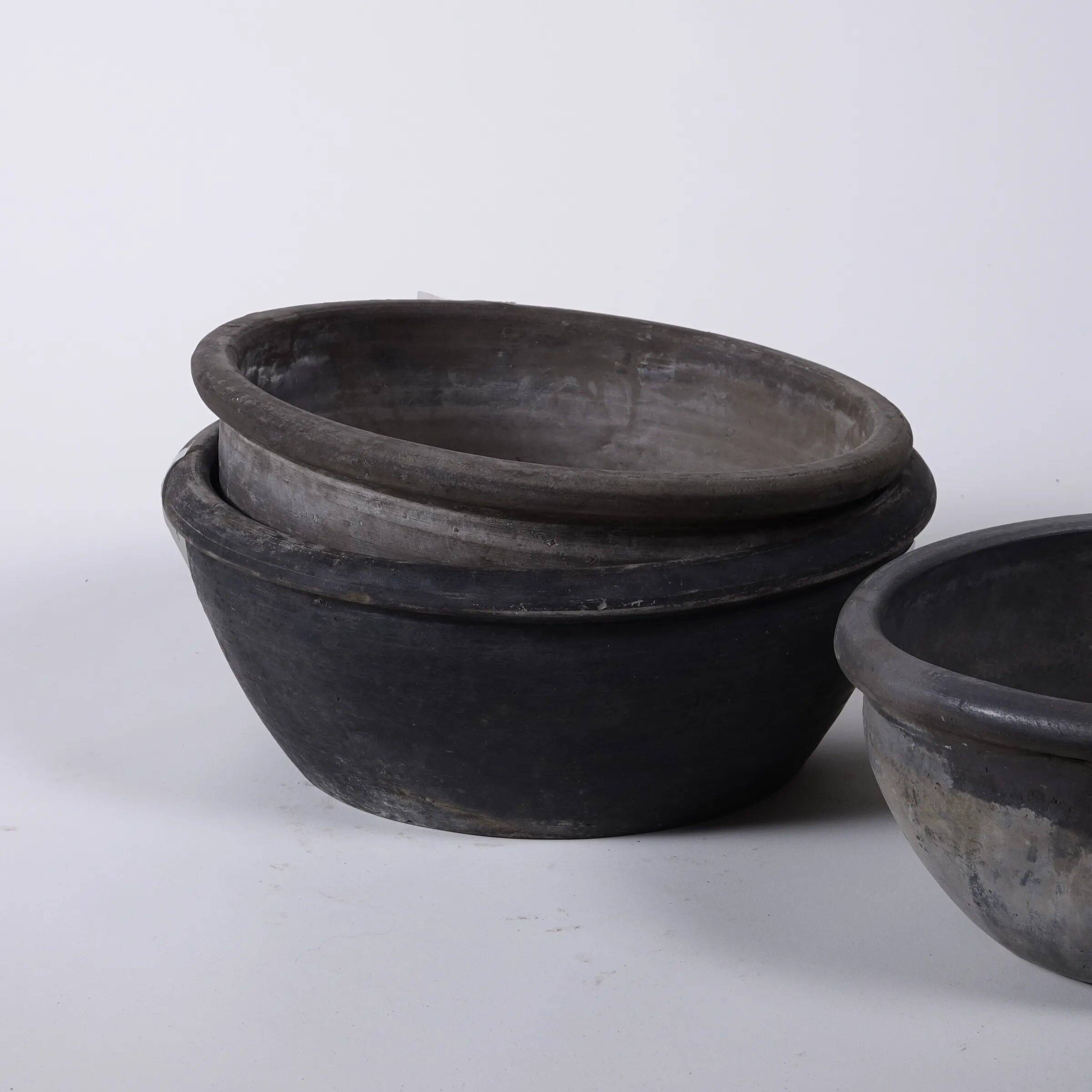 Sichuan - Antique Chinese earthenware dish no. 2