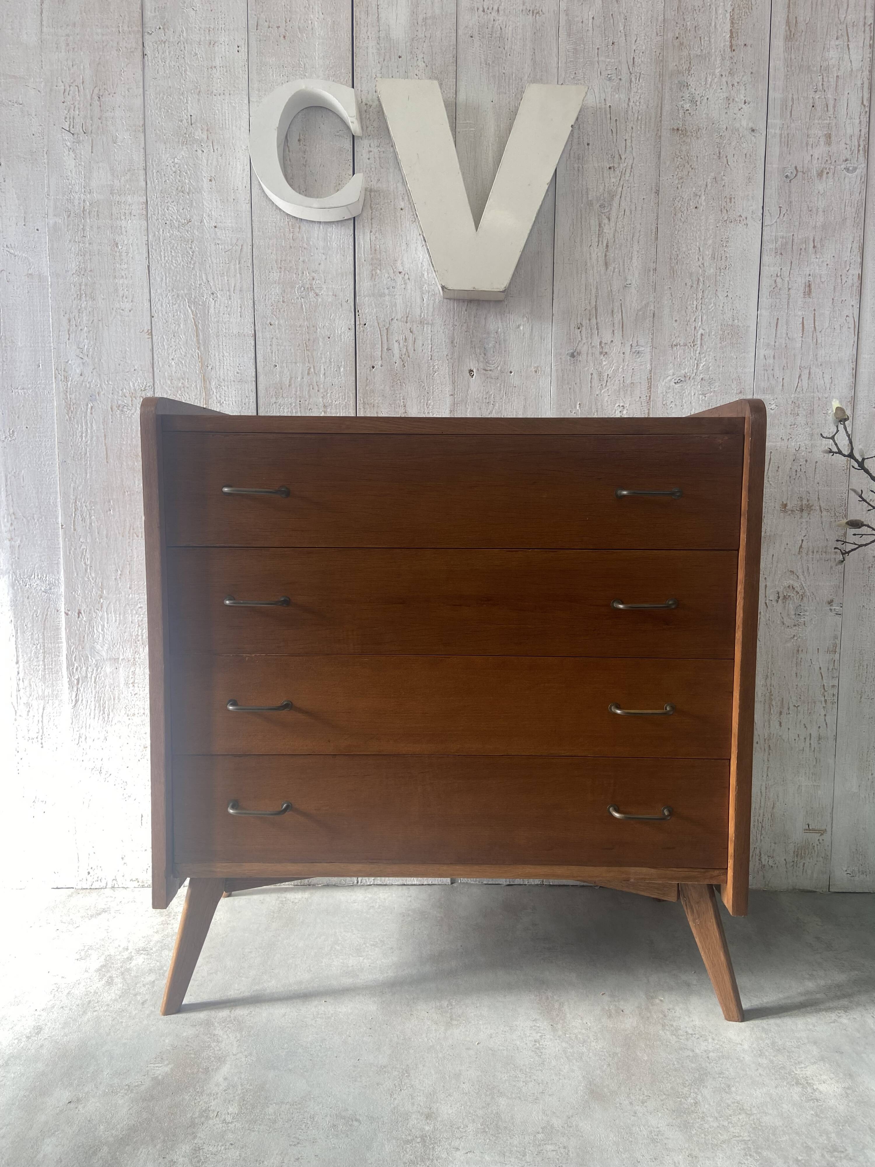 Vintage chest of drawers with tapered legs