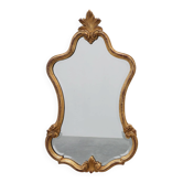 Miroir en bois doré de style florentin avec crête en acanthe et verre biseauté, It