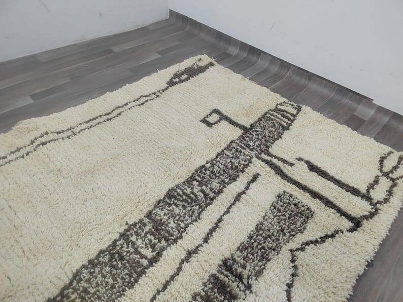 Traditional handmade natural wool Berber rug 2/3 m