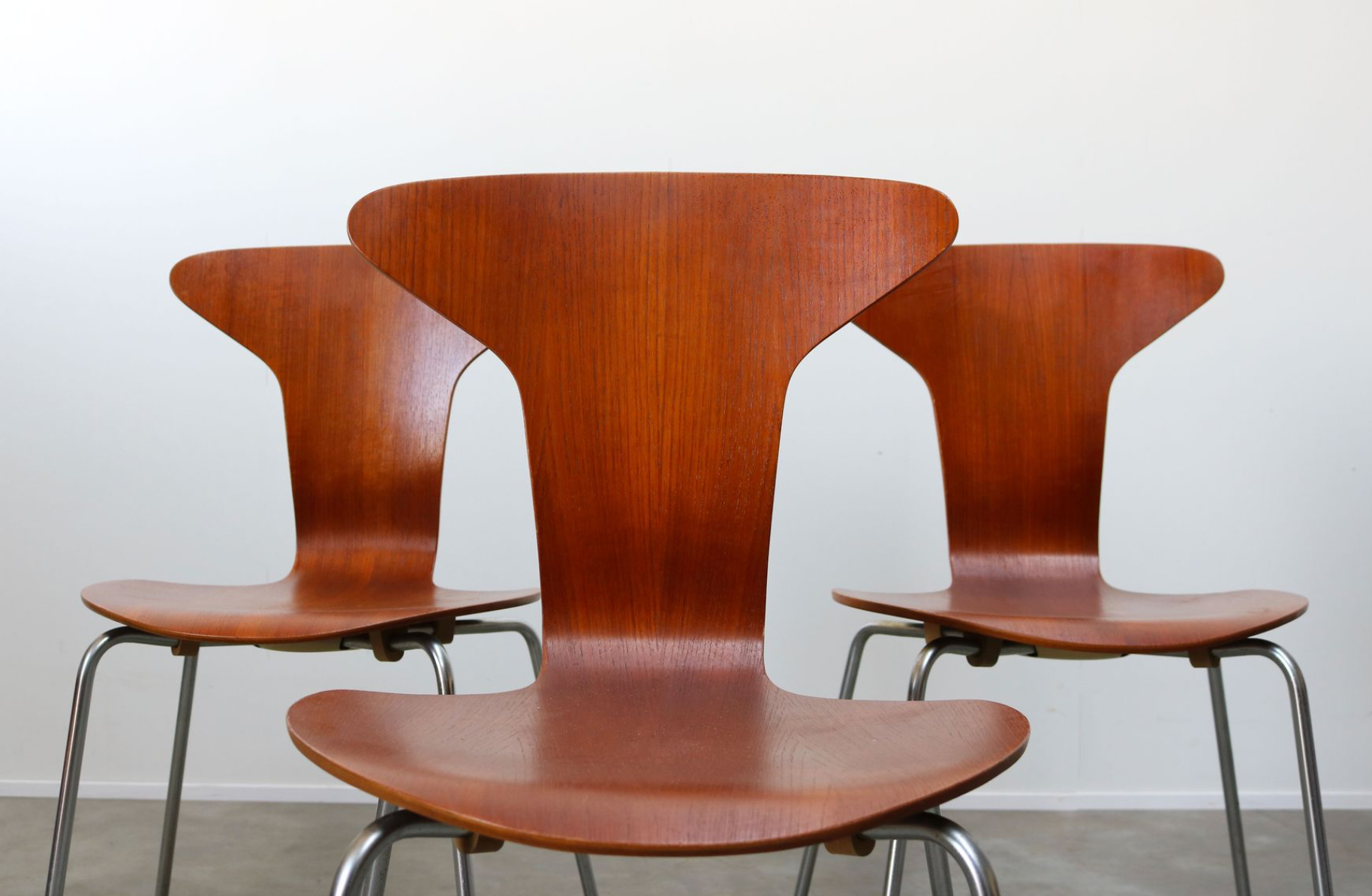 Model 3105 Mosquito chairs by Arne Jacobsen for Fritz Hansen 1967