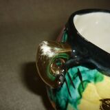 Pot tripode multicolore couvert en céramique