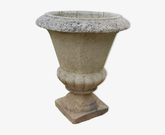Ancient Medici stone vase