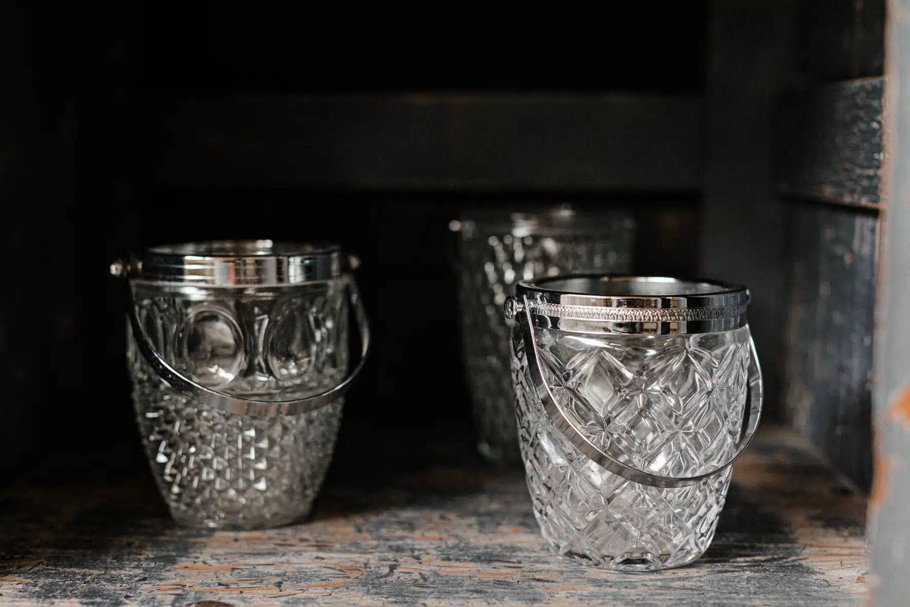 Engraved ice bucket with silver rim "Millepertuis"