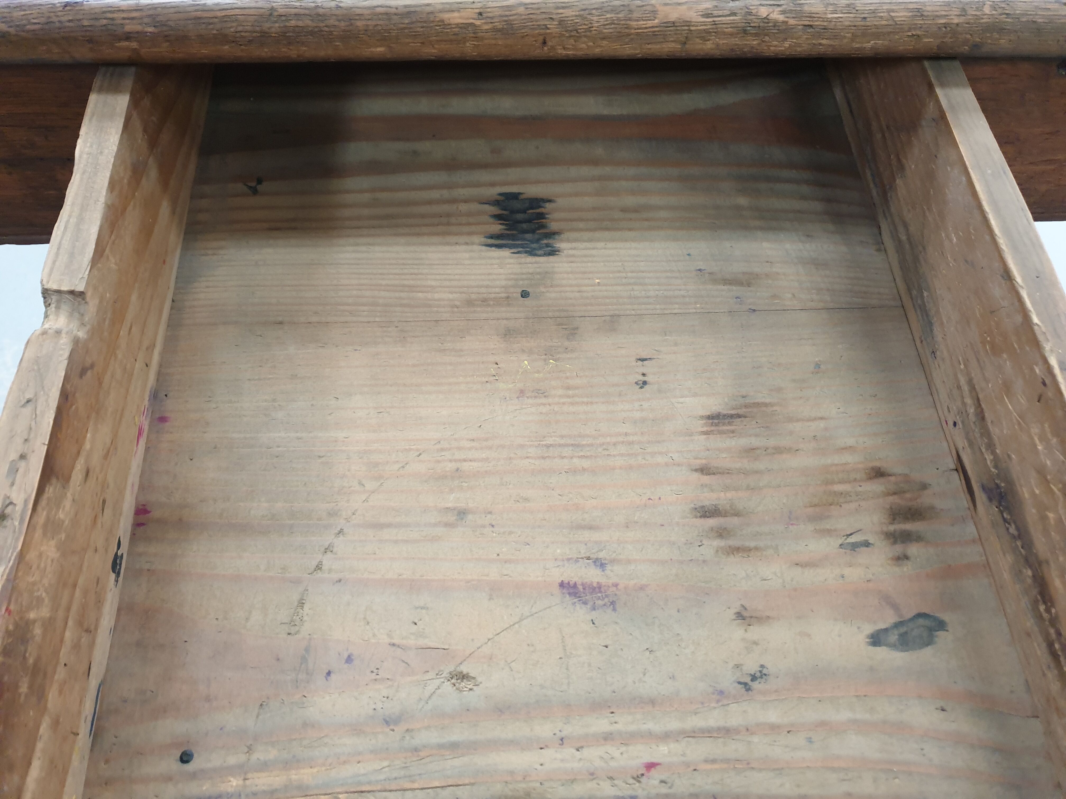 Late XIX debut XX farm table