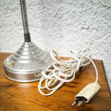 Articulated aluminum desk lamp