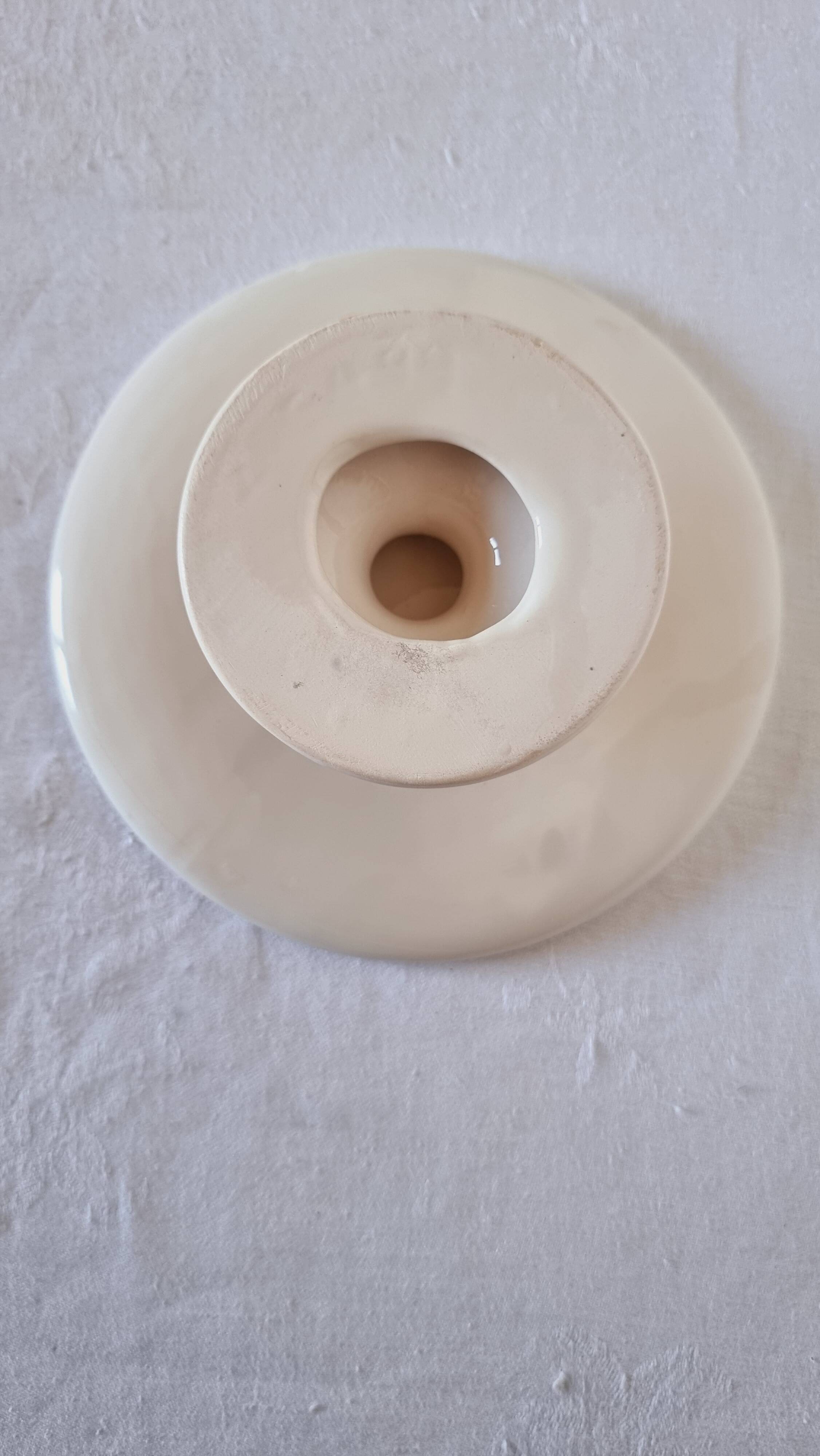 Vintage Italian raised plate in hand-painted ceramic.