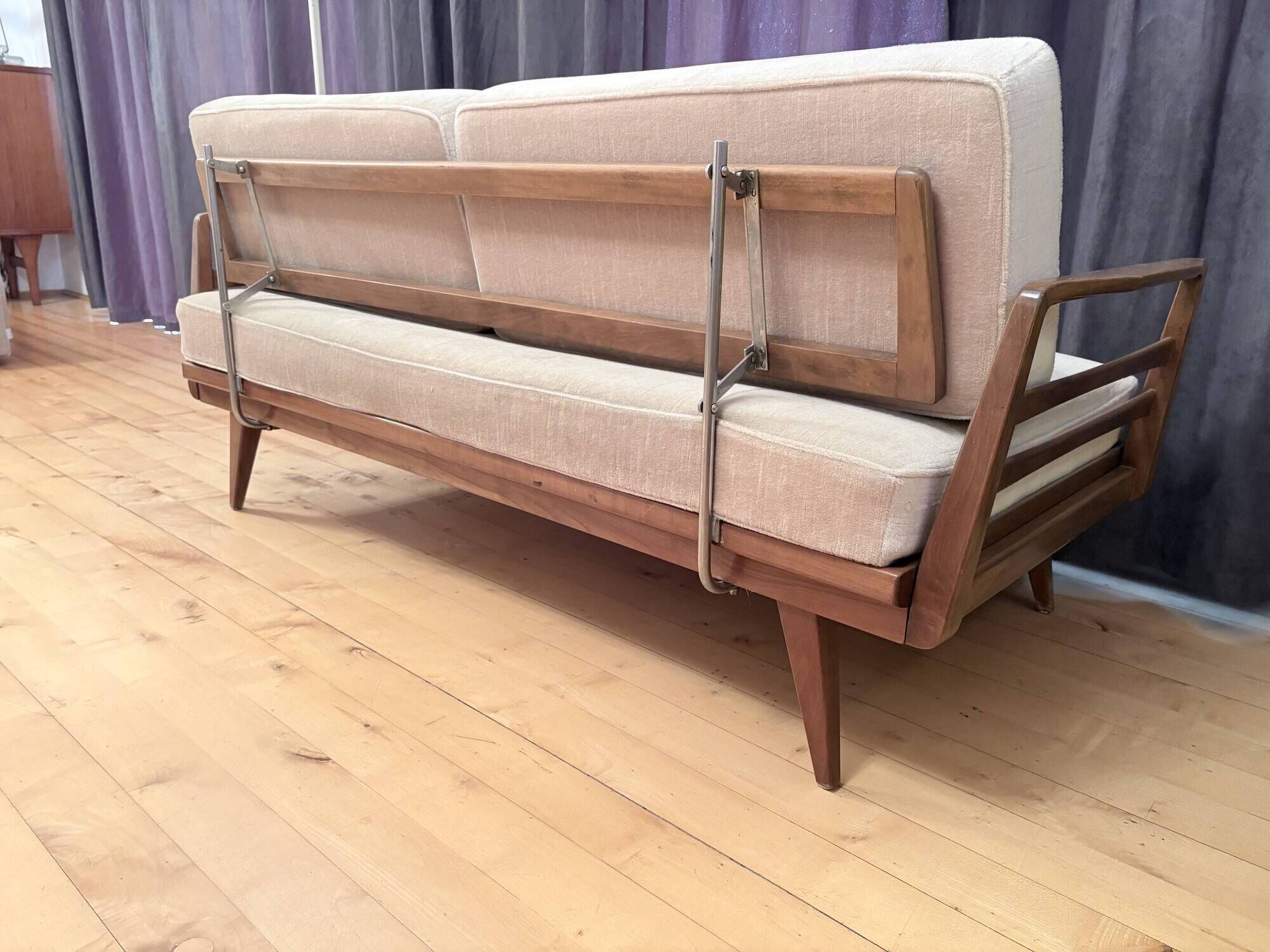 Stella sofa designed by Wilhelm Knoll, Knoll Antimott, Germany, 1950s.