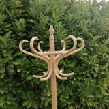 Coat rack on péroquet feet