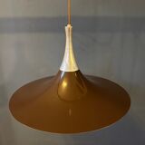 Danish witch's hat suspension