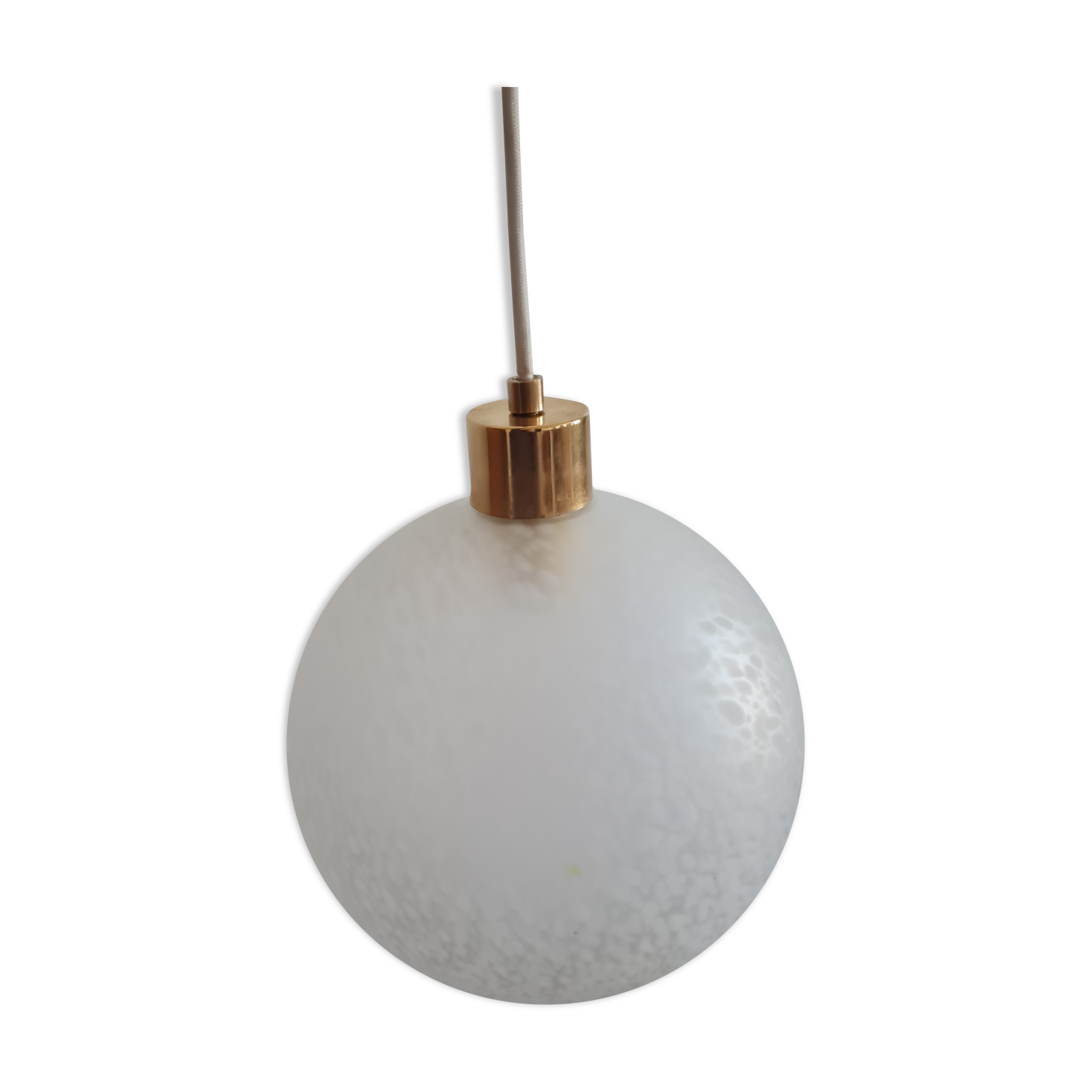 Suspension ball in clichy glass