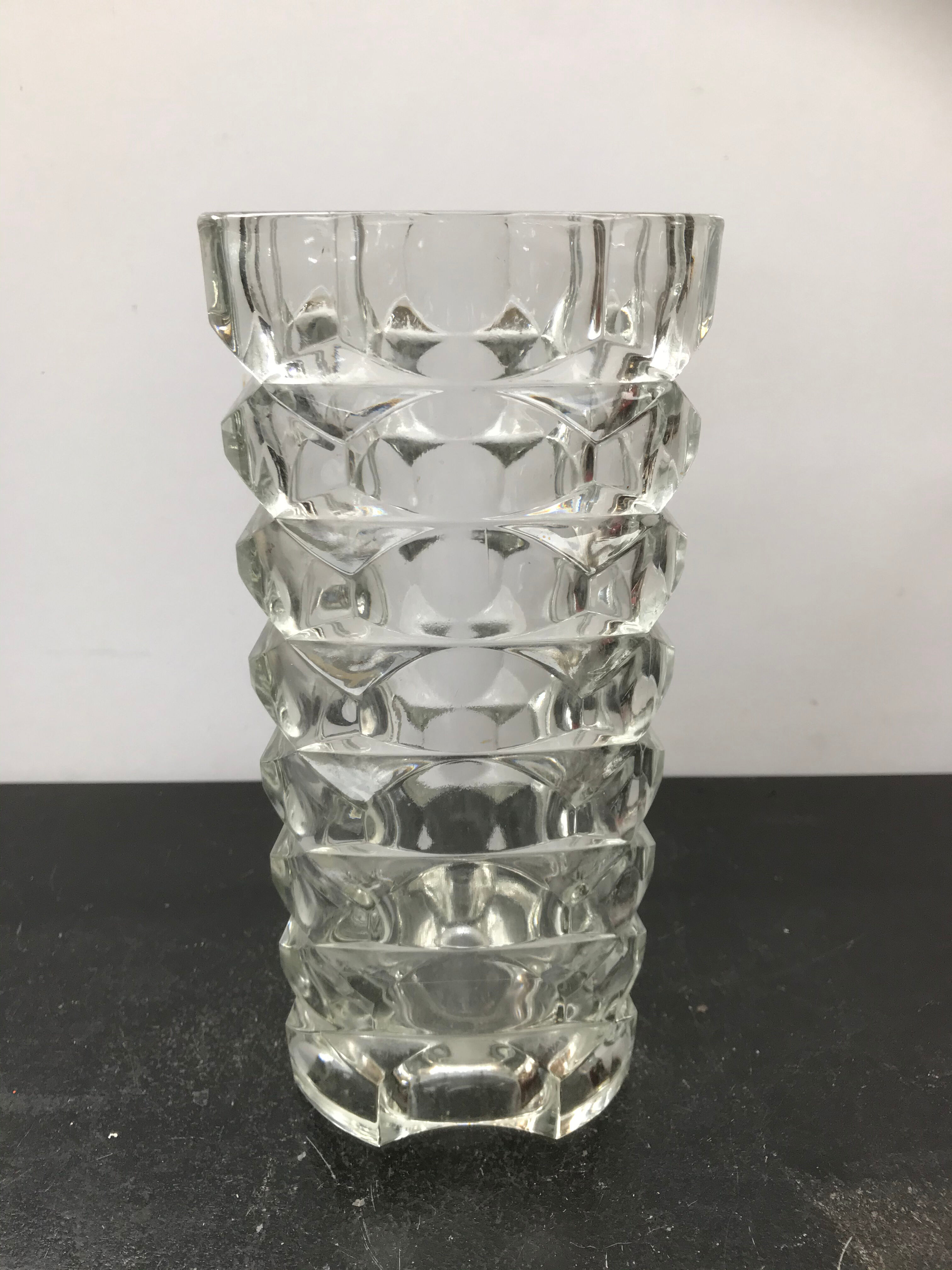 Old vase glass moulded grand vintage model