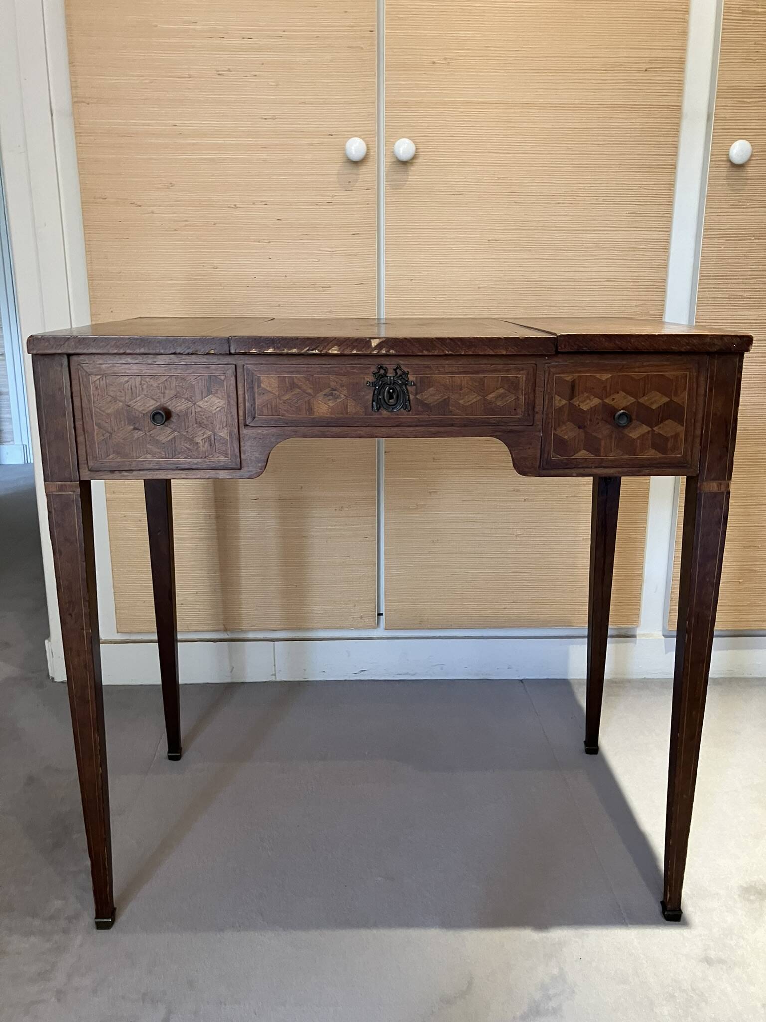 Coiffeuse marqueterie XVIIIe