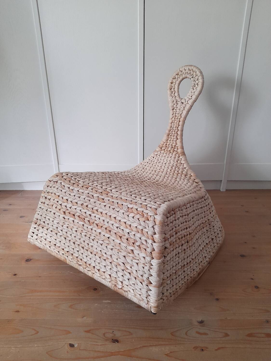 Fauteuil a bascule Gullholmen par Maria Vinka Ikea PS