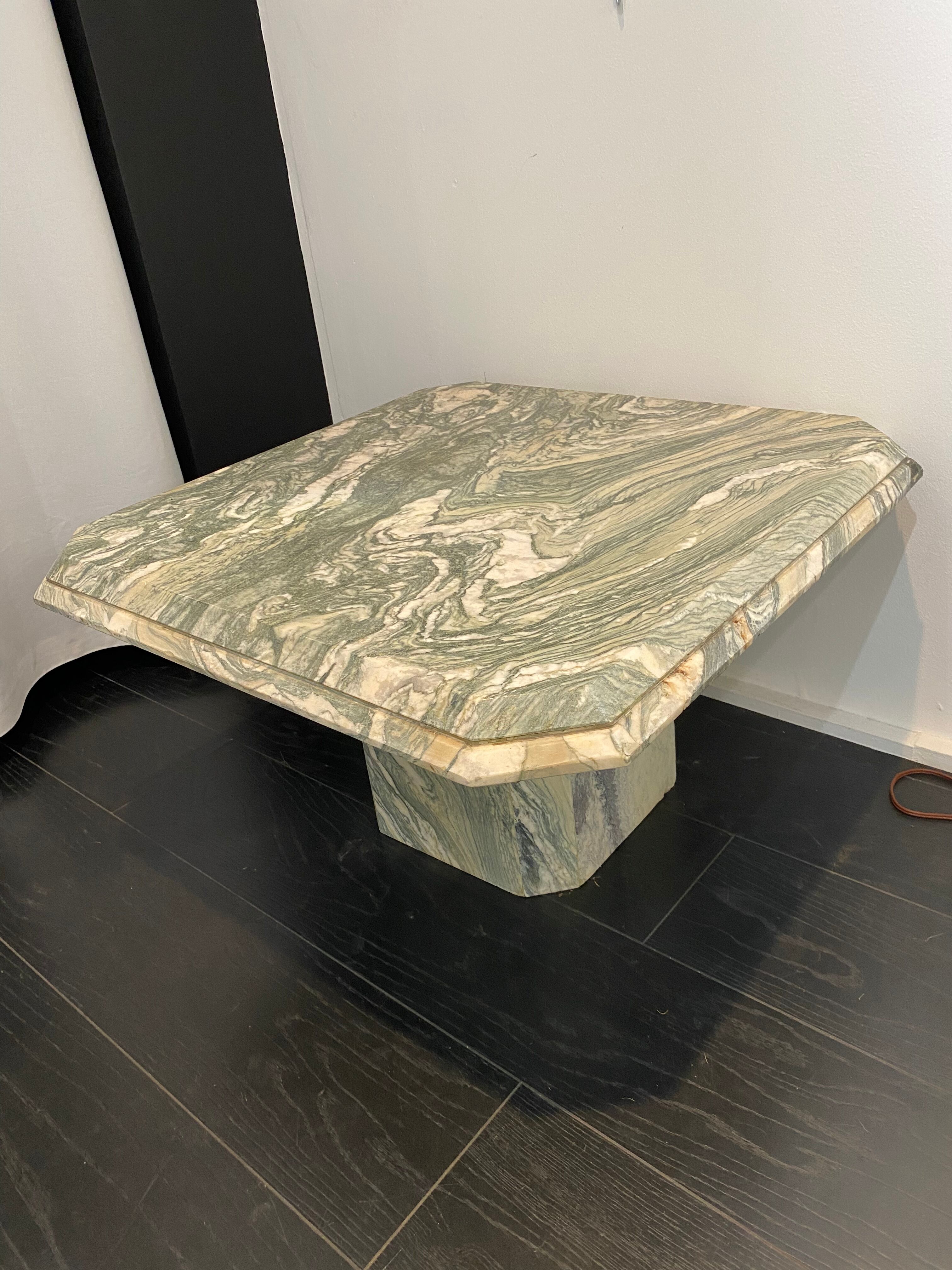 Green marble coffee table