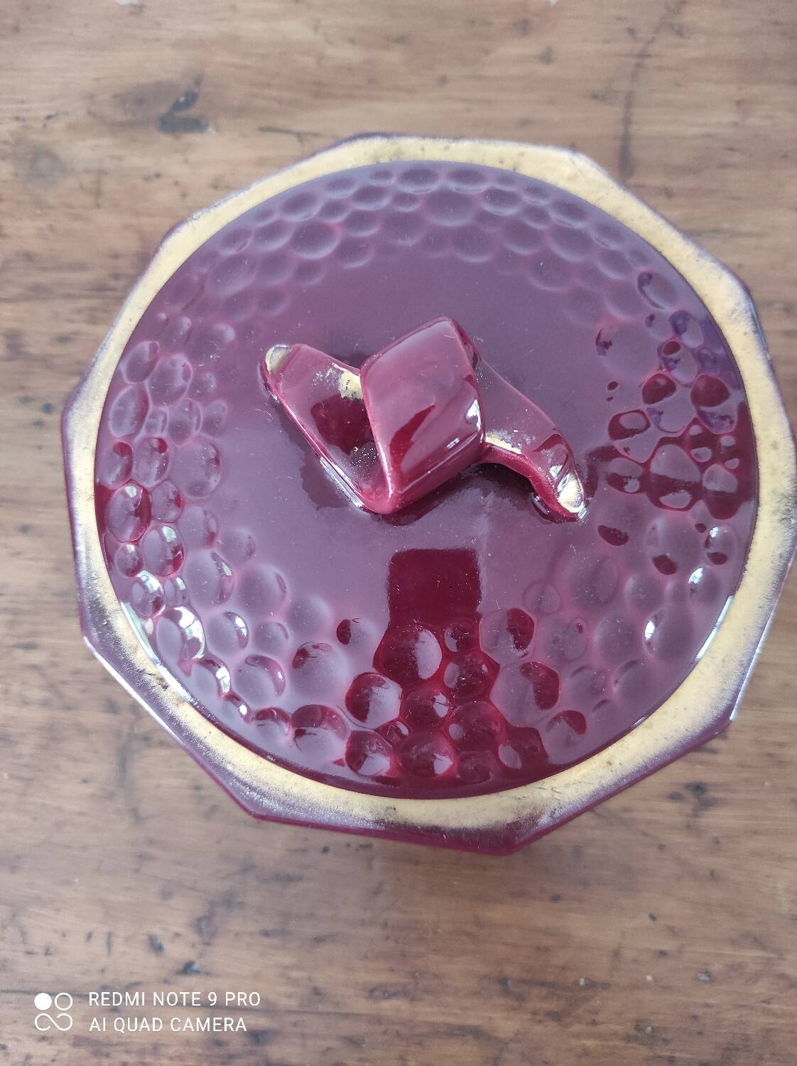 Poet Laval candy box