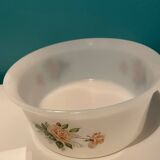 Arcopal salad bowl