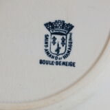 7 flat plates in Terre de Fer St Amand model Boule de Neige