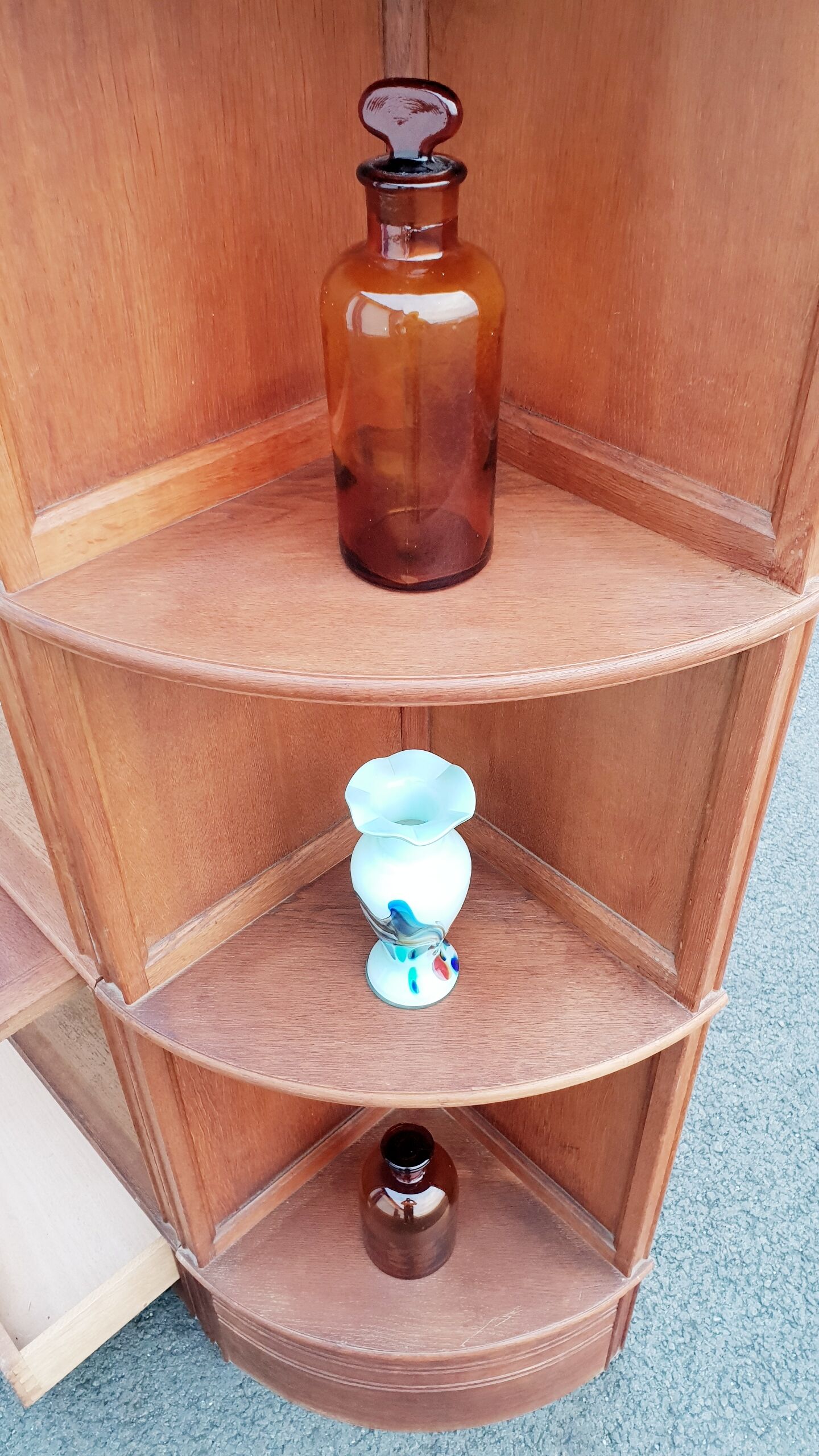 Vintage notary library