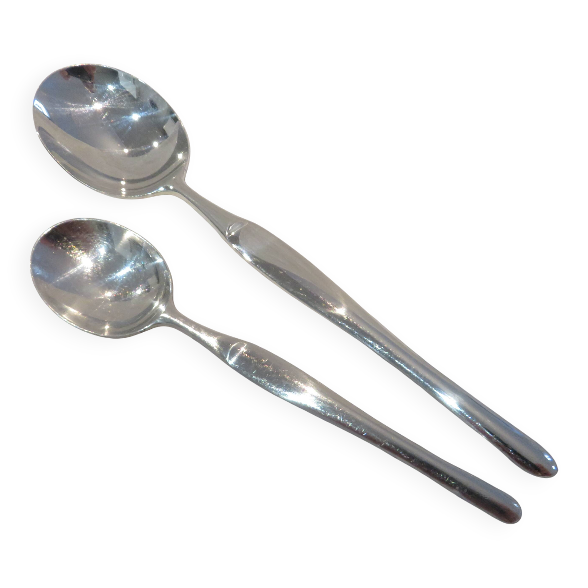 2 Christofle goldsmith mocha and coffee spoons, Duo model, 10 & 13.5cm