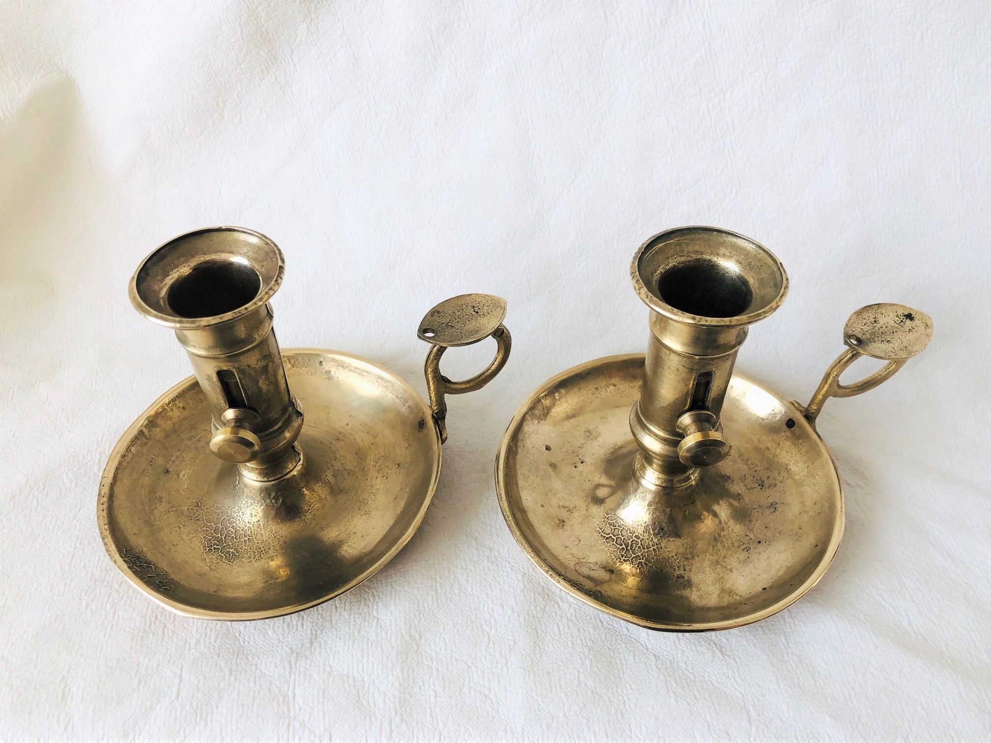 Duo candlesticks in brass