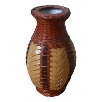 vase in natural woven fiber, handmade, bohemian country decoration