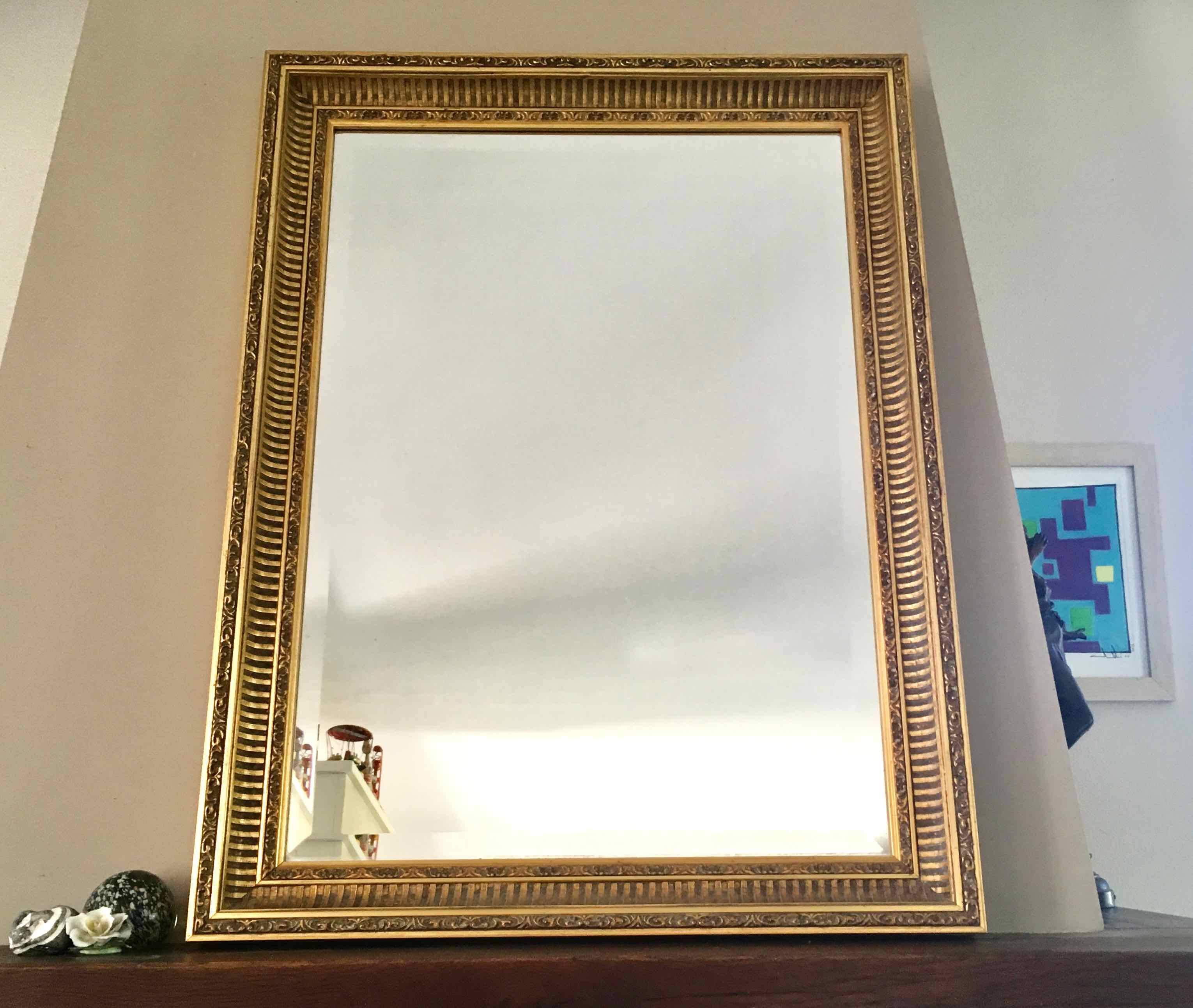 Beveled mirror 81x61cm