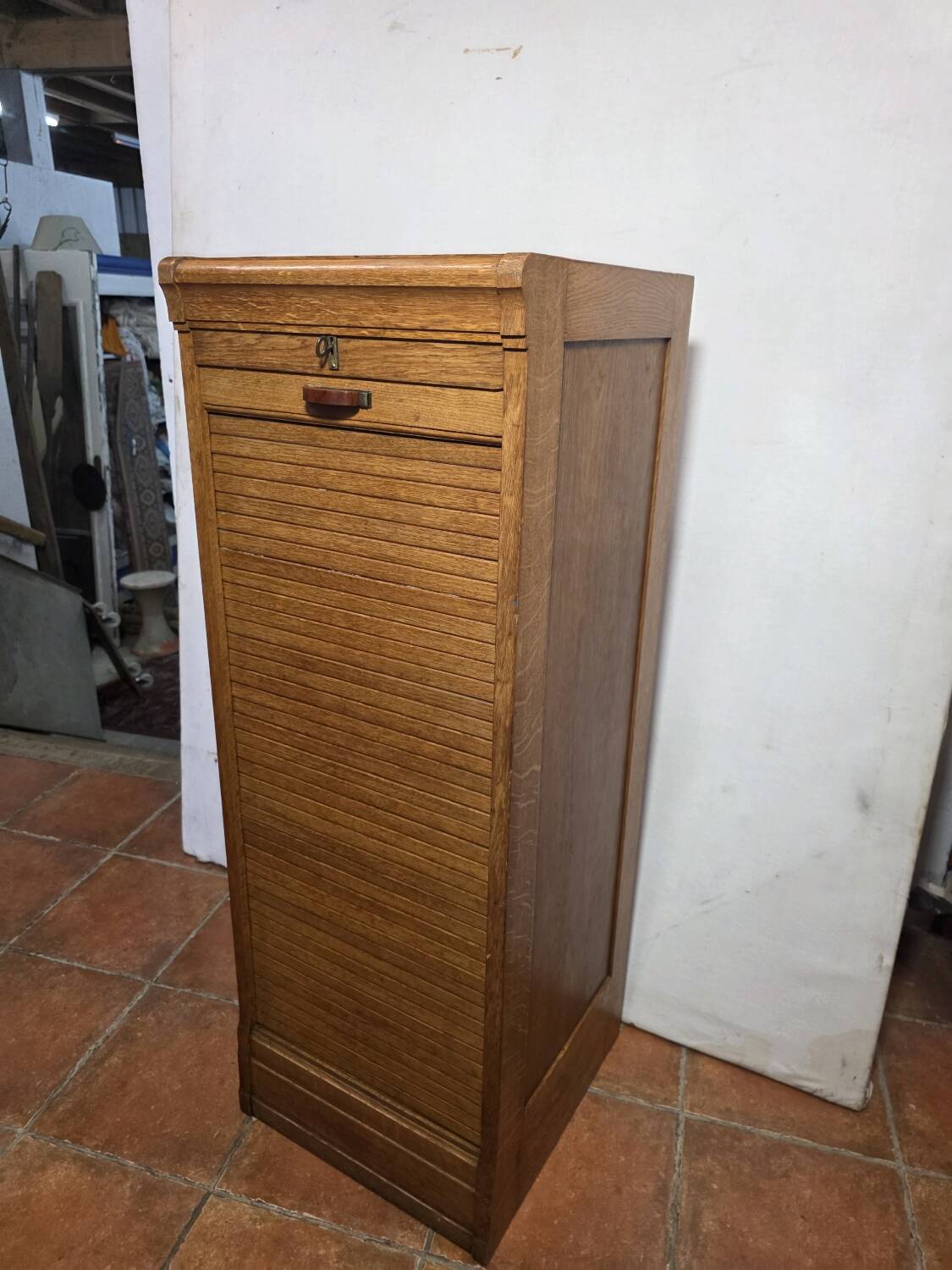 Art Deco curtain cabinet from the 1930s in oak with interior drawers, 120cm H.