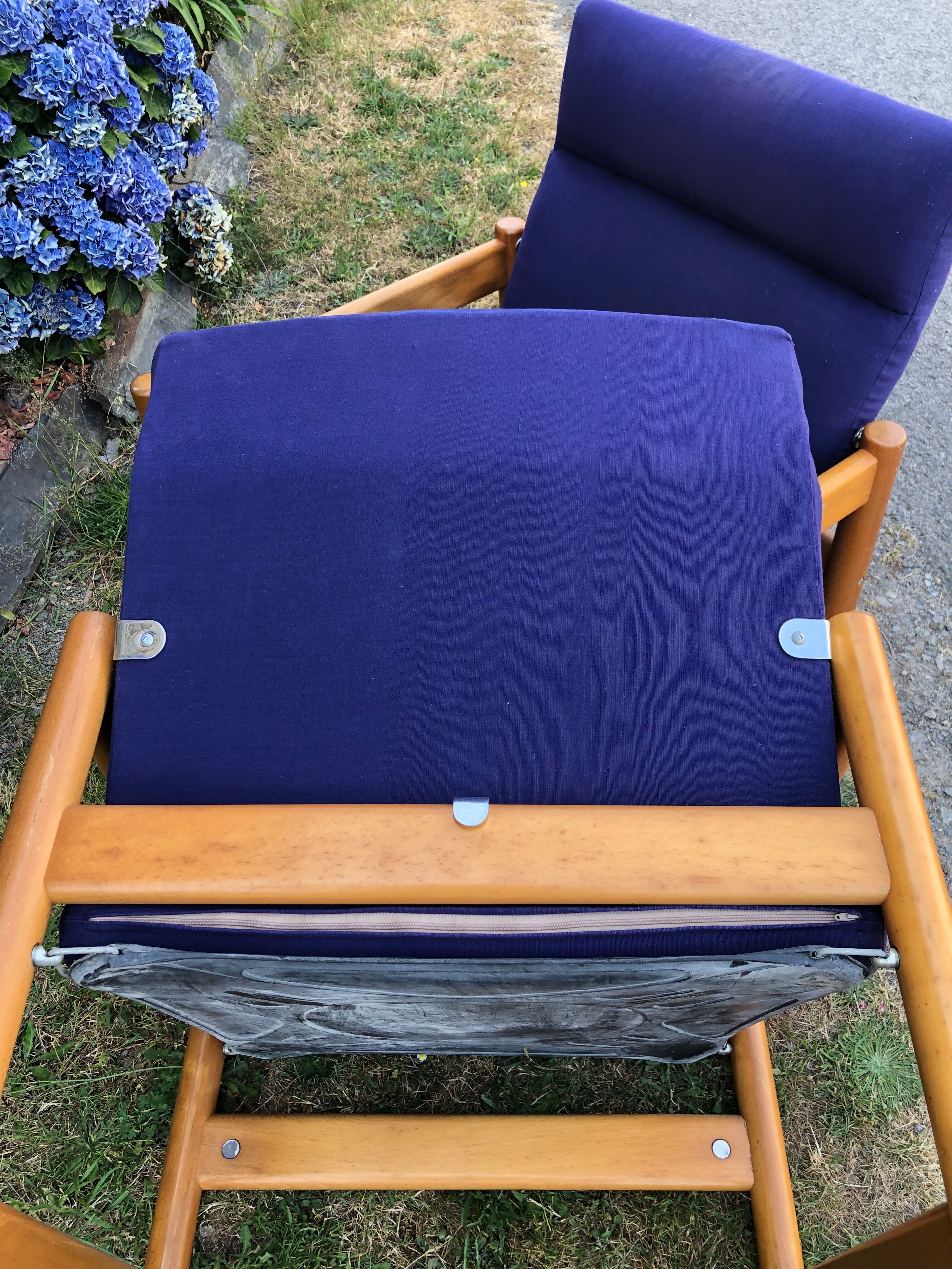 Duo de fauteuils vintage en hêtre lupton morton de john morton