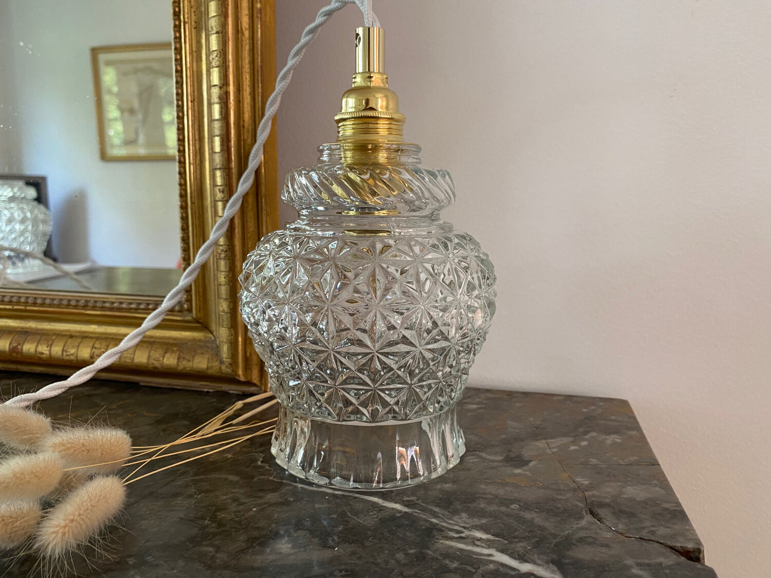 Walking lamp or pendant lamp with vintage tulip