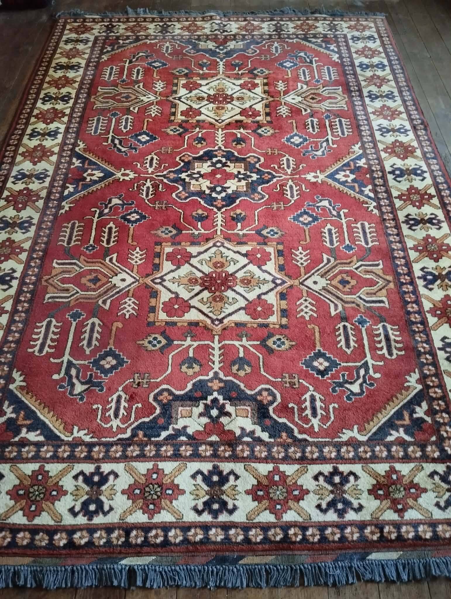 Handmade Pakistani Gazni rug 272x180cm