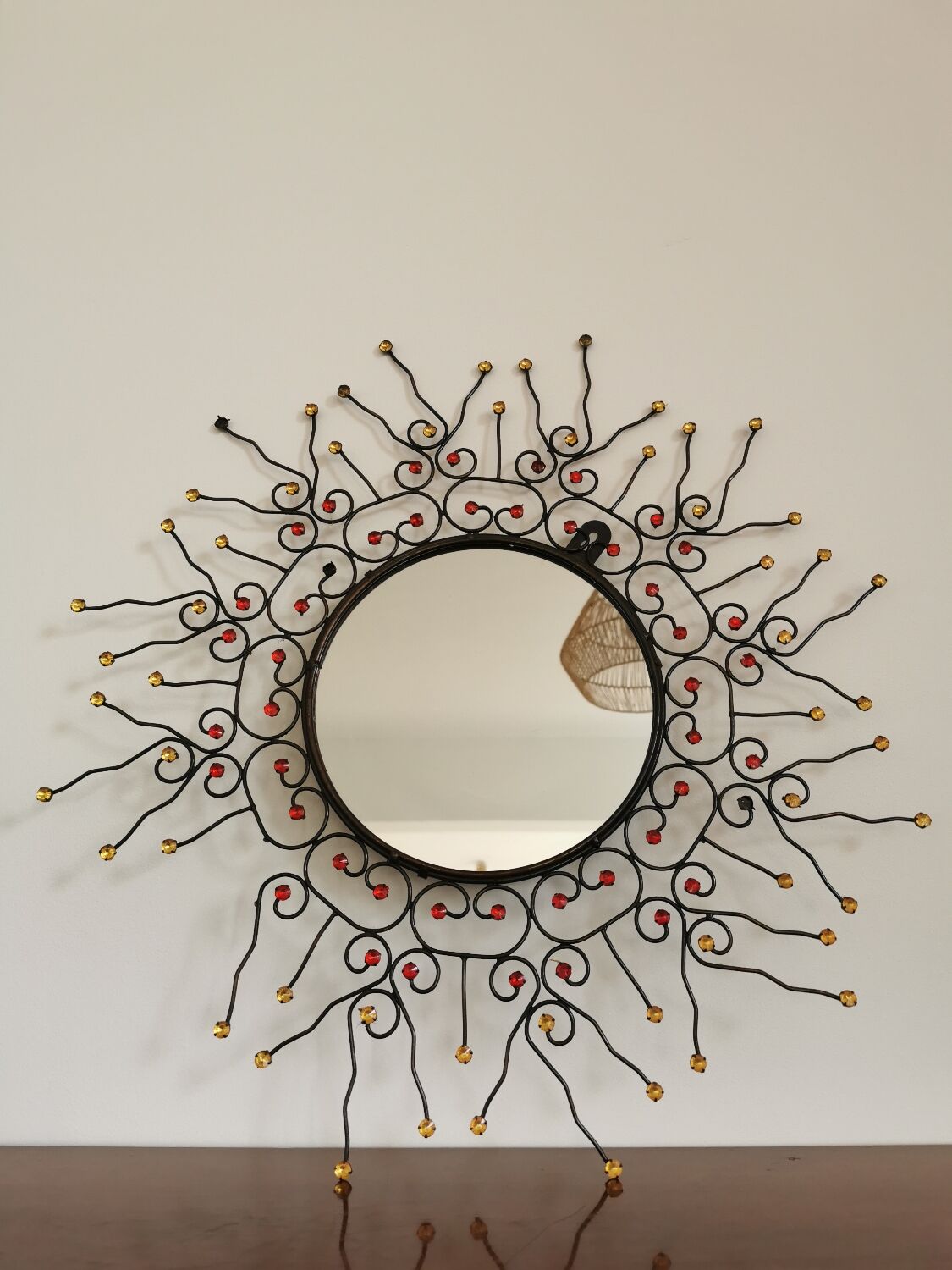 Vintage mirror deco