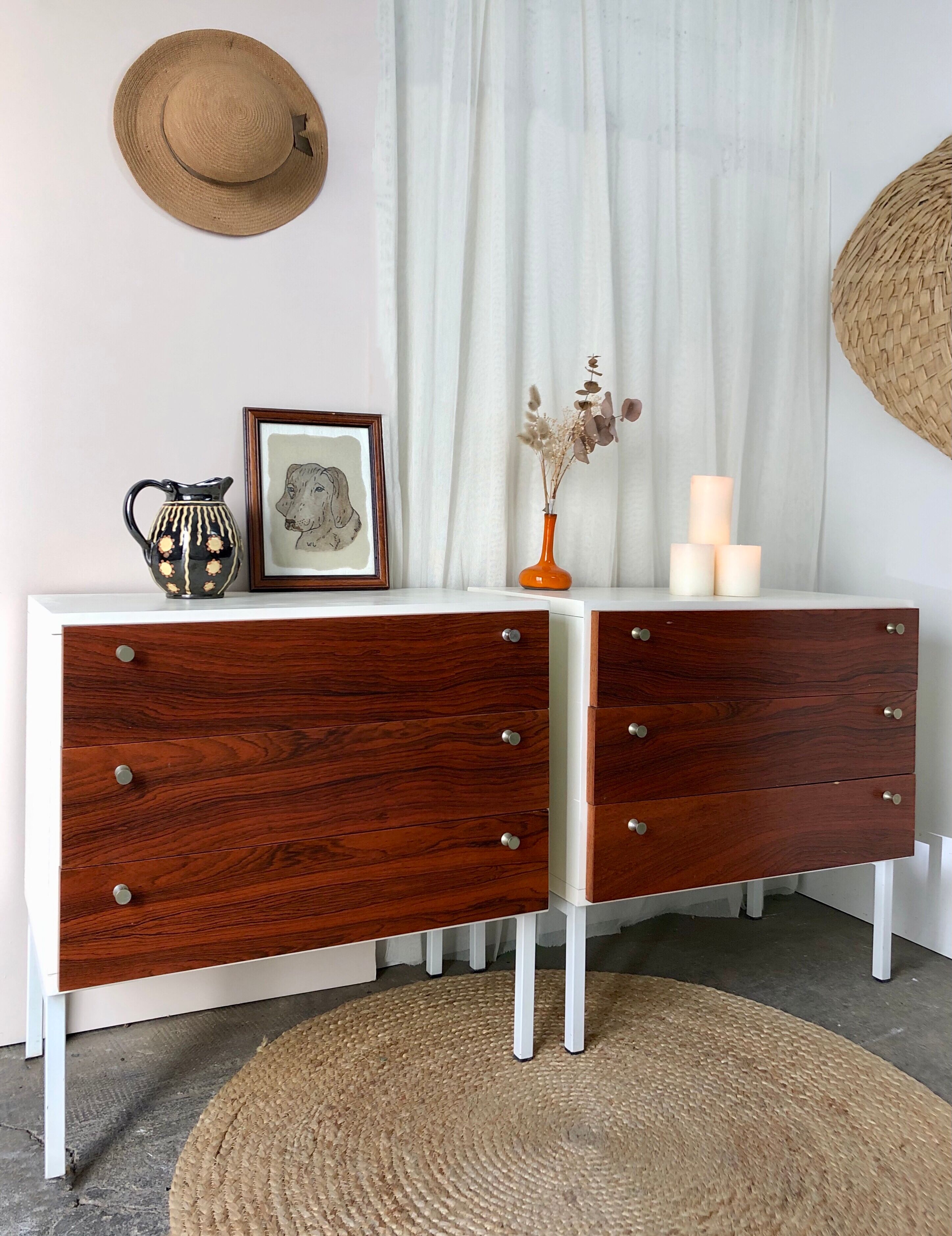 Paire de commodes vintage