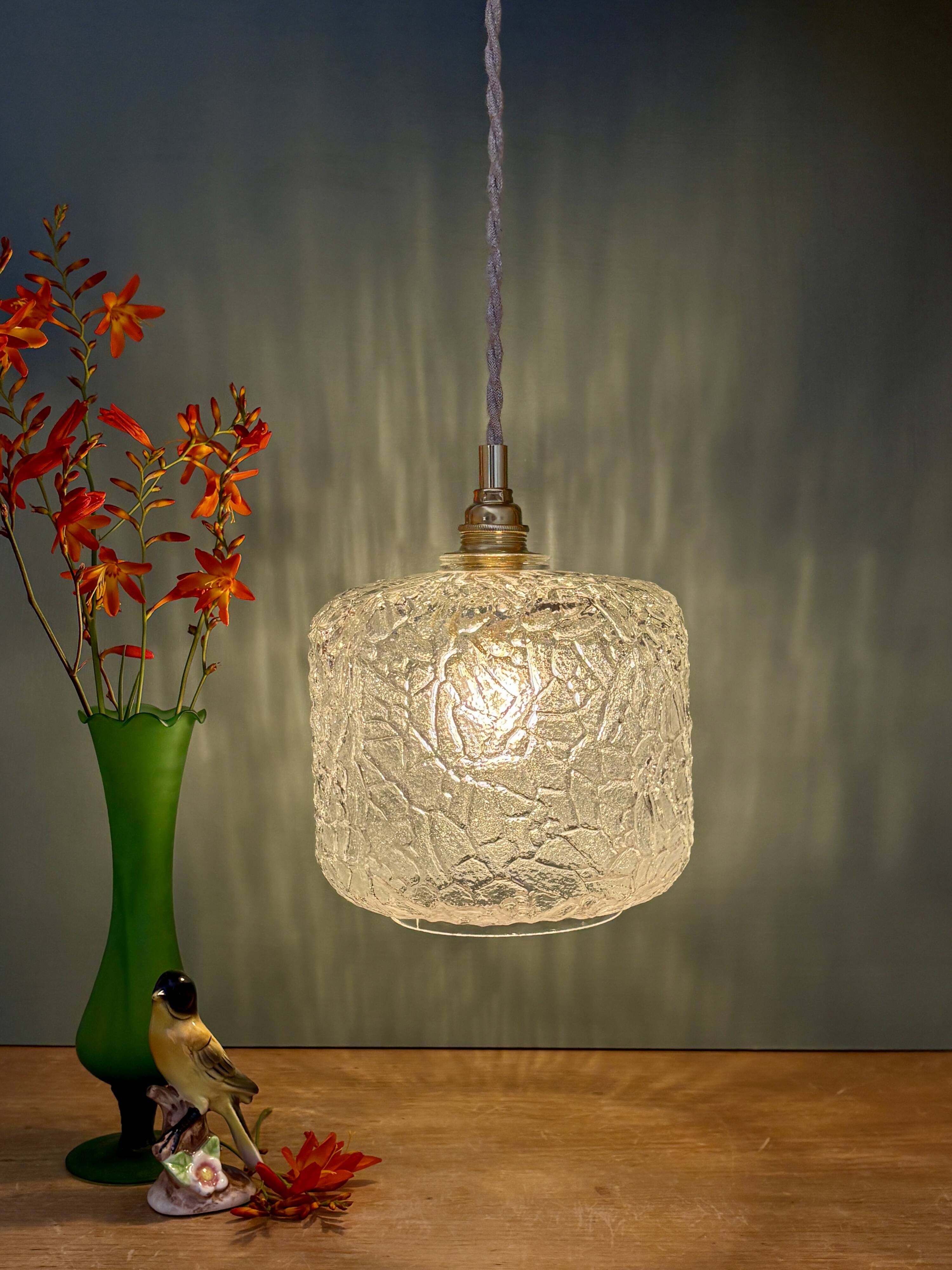 Suspension globe vintage en verre transparent