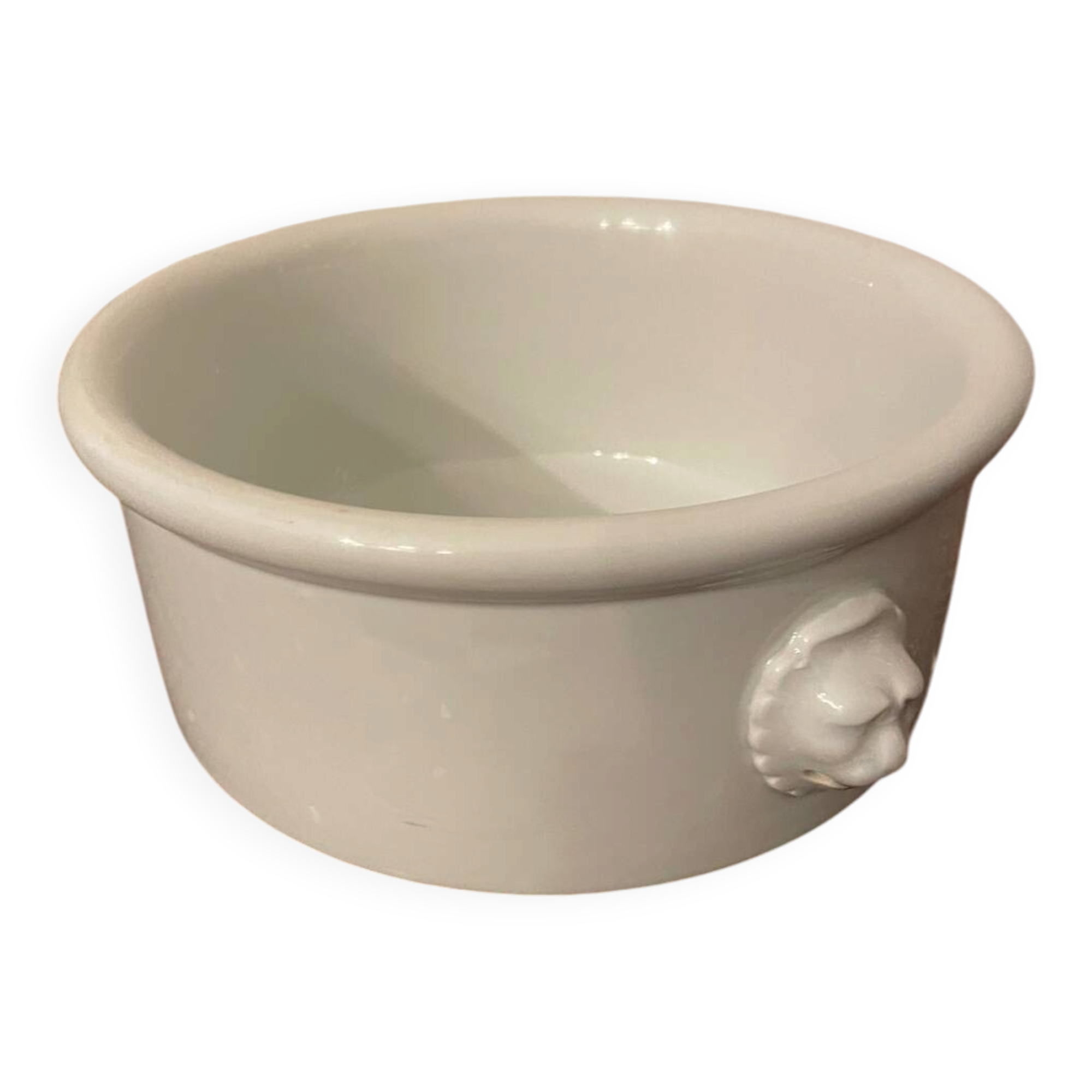 Lion's head salad bowl