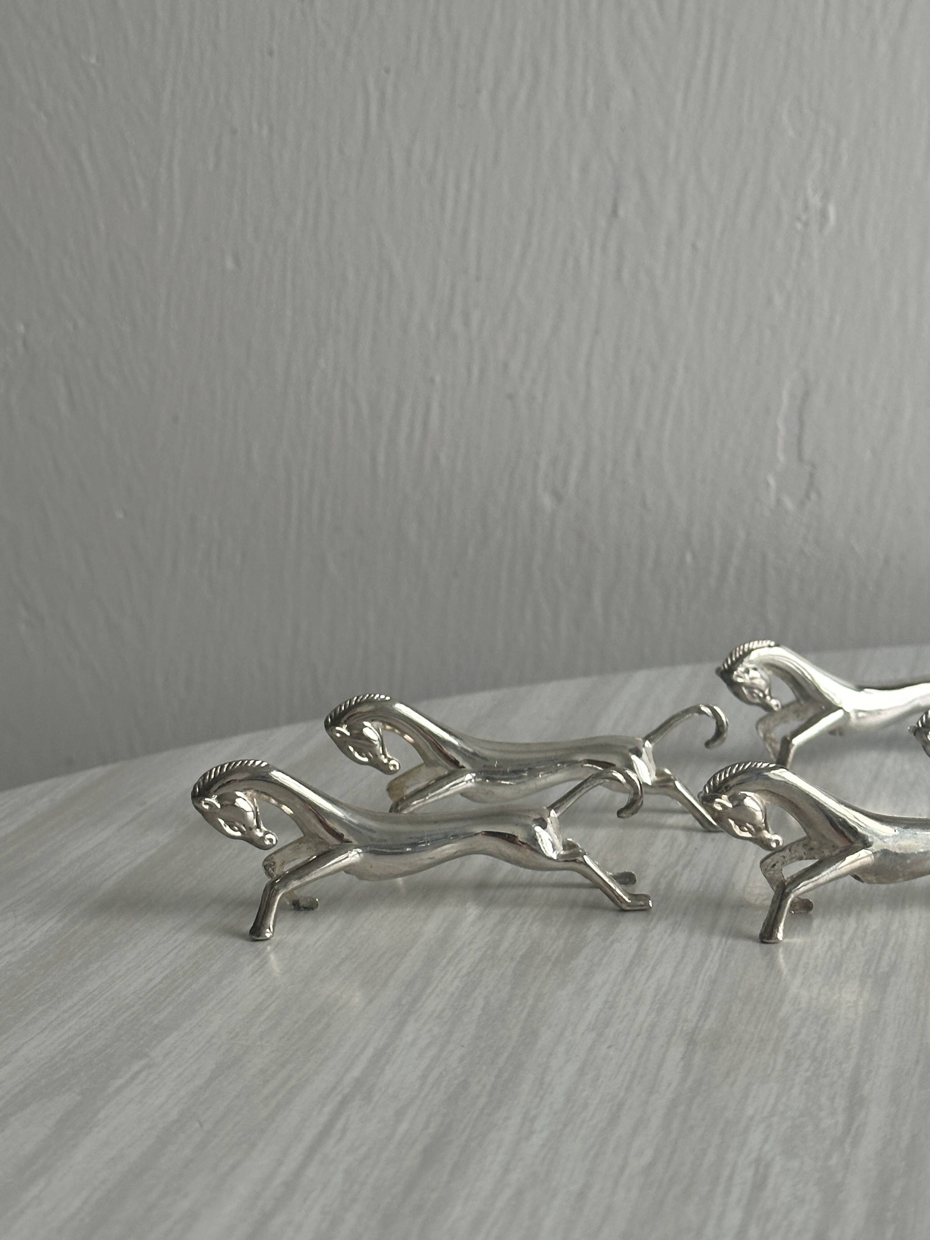 6 silver metal horse knife holders